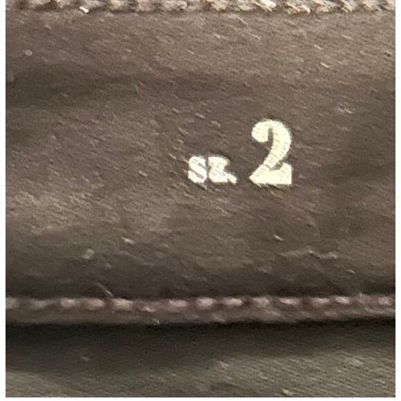 White House Black Market High-Rise Embroidered Black Cuff Slim Crop Jeans, Sz. 2 - Picture 10 of 11